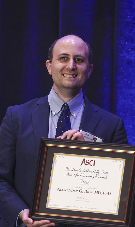 Alexander G. Bick is the recipient of the 2025 Seldin~Smith Award for Pi...