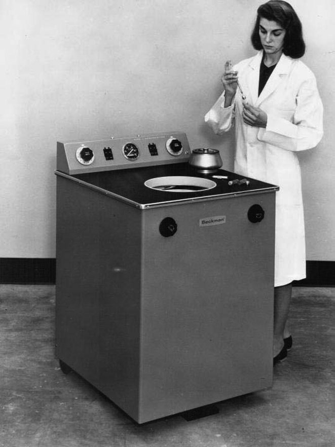 Spinco Model L preparative ultracentrifuge used in the paper by Havel et...